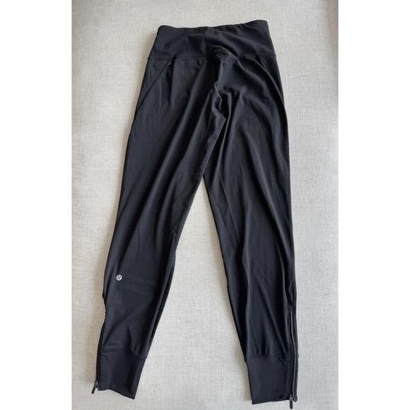 Lululemon Fresh Tracks Pants Womens Jogger with Ankle Zip Color Black Size 2 - Picture 4 of 5